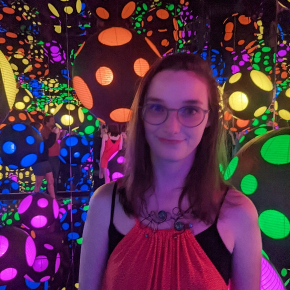 Meet your Posher, Renee - Picture 7 of 8